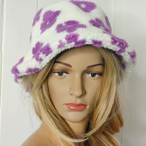 Flower Power bucket hat